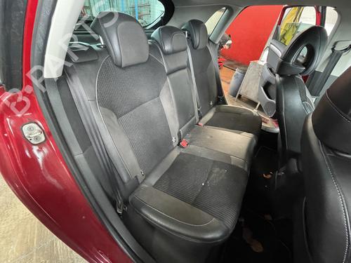 Used Rear seat CITROËN C4 II (NC_) 2.0 HDi / BlueHDi 150 (150 hp) 24212505