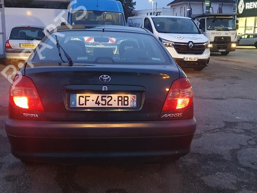 Brugte TOYOTA AVENSIS Liftback (_T22_) 1.6 VVT-i (ZZT220_, ZZT220R) 2267770