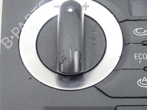 Used Climate control AUDI A3 (8P1) 3.2 V6 quattro (250 hp) 18192839