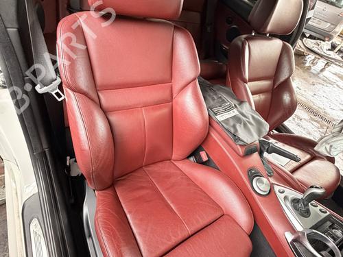 Used Right front seat Right front seat 37745747 37745747