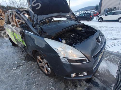 Left headlight PEUGEOT 5008 (0U_, 0E_) 2.0 HDi 150 / BlueHDi 150 | BP20180676C28 