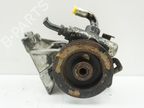 Used Steering pump PEUGEOT 605 (6B) 2.1 Turbo Diesel (109 hp) 18180171