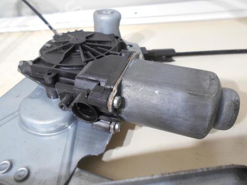Used Front right window mechanism RENAULT CLIO III (BR0/1, CR0/1) 1.5 dCi (C/BR0G, C/BR1G) (68 hp) 18182478