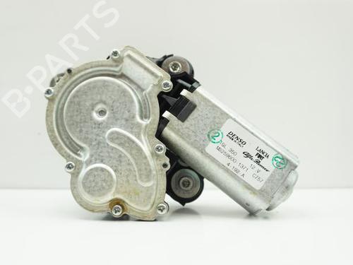 Used Rear wiper motor FIAT 500 (312_) 1.2 (312AXA1A) (69 hp) 18196666