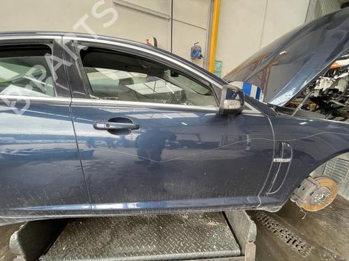 Right front door JAGUAR XF I (X250) 2.7 D | BP21395823C3 
