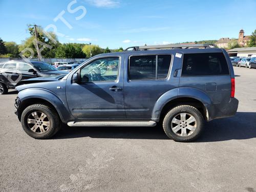 Porta trás esquerda NISSAN PATHFINDER III (R51) 2.5 dCi 4WD (174 hp) 31652632