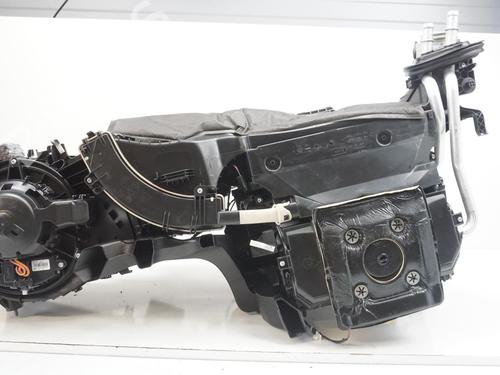 Used Heater matrix box Heater matrix box BMW 1 (F20) 116 i (109 hp) 18176214 18176214