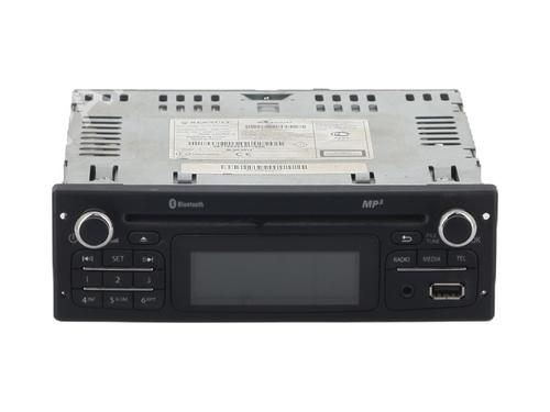 Used Radio DACIA DUSTER (HS_) 1.5 dCi 4x4 (HSMC, HSMD) (110 hp) 30966020