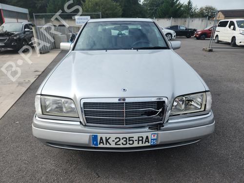 Brugte MERCEDES-BENZ C-CLASS (W202) C 220 D (202.121) (95 hp) 4219458