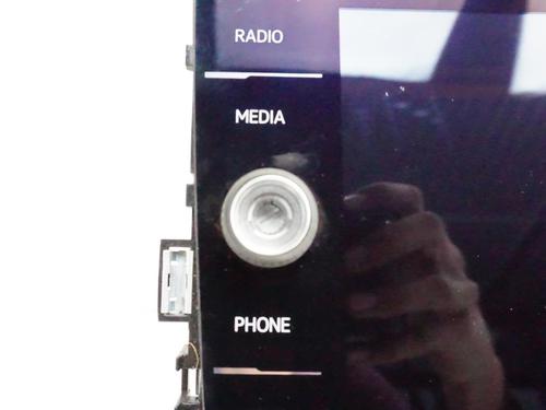 Used Display monitor Display monitor VW GOLF VII (5G1, BQ1, BE1, BE2) 1.0 TSI (110 hp) 18173049 18173049