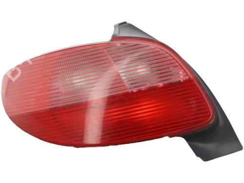 Used Left taillight PEUGEOT 206 Hatchback (2A/C) 1.9 D (69 hp) 19435971