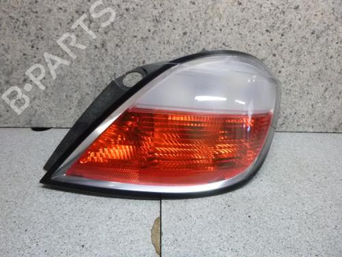 Used Right taillight OPEL ASTRA H (A04) 1.9 CDTI 16V (L48) (120 hp) 18193895