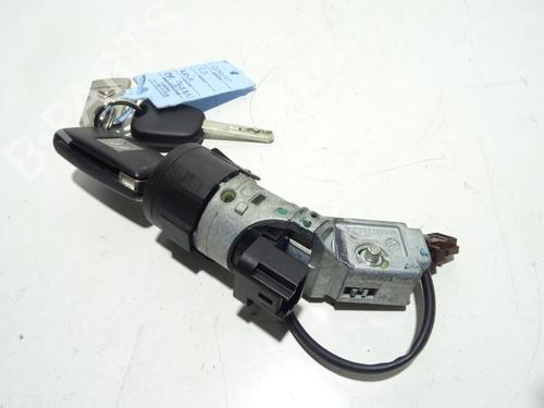 Used Ignition barrel Ignition barrel CITROËN C3 II (SC_) 1.4 VTi 95 (95 hp) 18189647 18189647