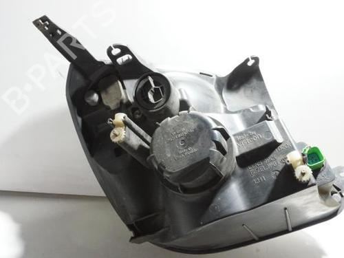 Used Left headlight FORD FIESTA V (JH_, JD_) 1.4 TDCi (68 hp) 18197423
