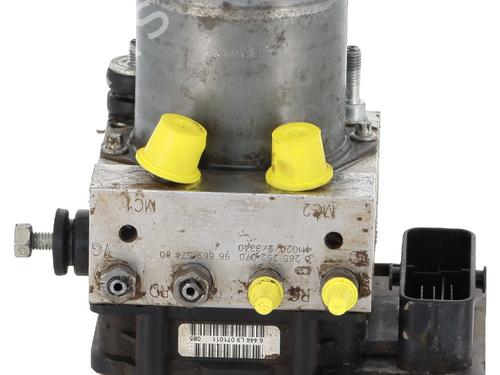 Used ABS pump ABS pump PEUGEOT 308 I (4A_, 4C_) 1.6 HDi (92 hp) 19731010 19731010