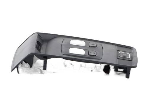 Used Interior roof light Interior roof light RENAULT CLIO V (B7_) 1.0 SCe 65 (B7MG) (67 hp) 25770555 25770555