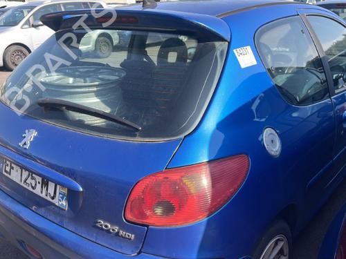 Faro izquierdo PEUGEOT 206 Hatchback (2A/C) 1.6 HDi 110 | BP27713966C28 