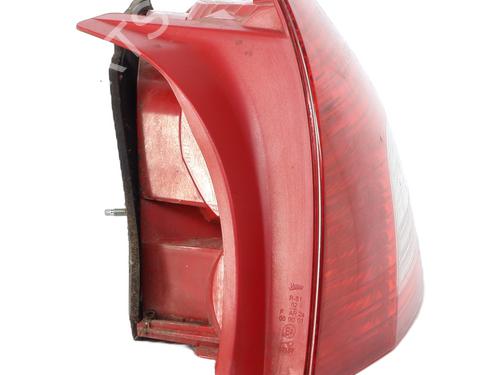 Used Right taillight Right taillight PEUGEOT 407 (6D_) 2.0 HDi (6DRHHA) (163 hp) 21266113 21266113