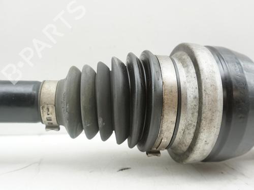 Used Right front driveshaft Right front driveshaft MERCEDES-BENZ A-CLASS (W176) A 180 (176.042) (122 hp) 18183638 18183638