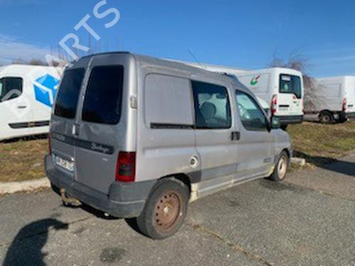 Left headlight CITROËN BERLINGO / BERLINGO FIRST MPV (MF_, GJK_, GFK_) 2.0 HDI 90 (MFRHY) | BP27501186C28 