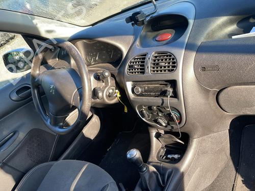 Scheinwerfer links PEUGEOT 206 Hatchback (2A/C) 1.4 HDi eco 70 | BP31025562C28 