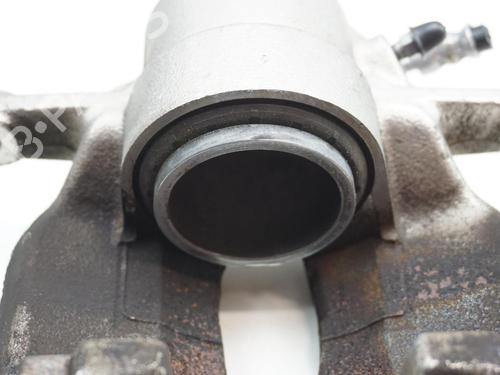 Used Right front brake caliper Right front brake caliper PEUGEOT 208 II (UB_, UP_, UW_, UJ_) e-208 (136 hp) 18192501 18192501
