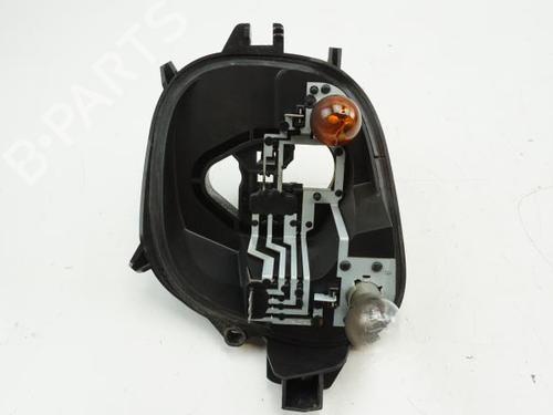 Used Lamp holder Lamp holder PEUGEOT 208 I (CA_, CC_) 1.2 VTi 68 / PureTech 68 (68 hp) 22071940 22071940