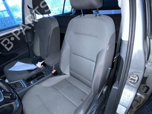 Siège avant gauche VW GOLF VII (5G1, BQ1, BE1, BE2) 1.6 TDI (105 hp) 31343699