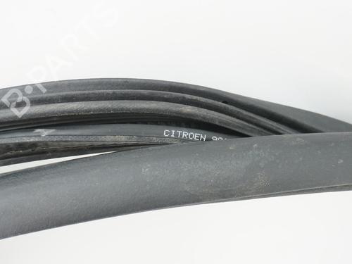 Used Rubber door seal Rubber door seal CITROËN C3 III (SX) 1.2 VTi 82 (82 hp) 18185076 18185076