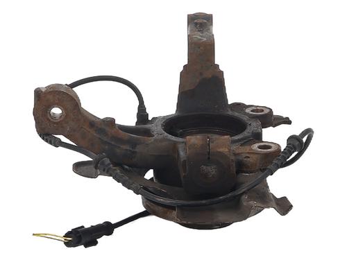 Used Left front steering knuckle FIAT 500L (351_, 352_) 0.9 (199LYC1B) (105 hp) 26000963