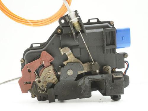Front left lock AUDI A3 (8P1) 1.9 TDI | BP18173465C98