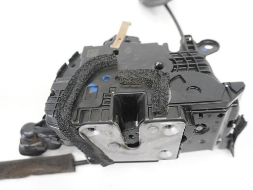 Front left lock RENAULT CAPTUR I (J5_, H5_) 1.2 TCe 120 | BP18179756C98 