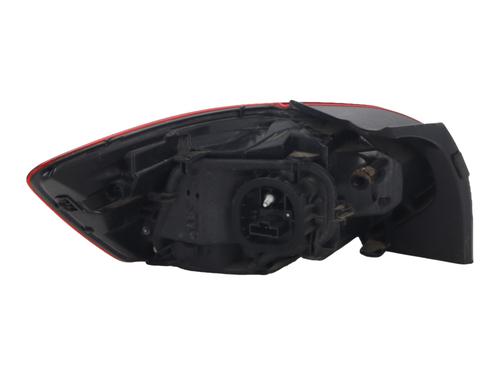 right-taillight-dacia-sandero-iii-2021-39396754 main image