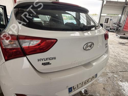 tailgate-hyundai-i30-gd-2011-39980243 main image
