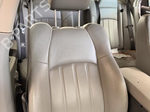 Right front seat CHRYSLER 300C (LX, LE) 3.0 CRD | BP38585181C16 - Image 3