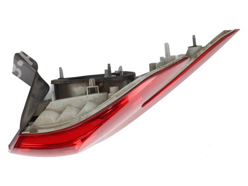 Used Right taillight Right taillight PEUGEOT 308 SW II (LC_, LJ_, LR_, LX_, L4_) 1.6 BlueHDi 120 (120 hp) 28806323 28806323