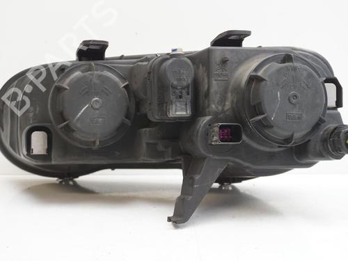 Used Right headlight Right headlight ROVER 25 I Hatchback (RF) 1.4 16V (84 hp) 18183900 18183900