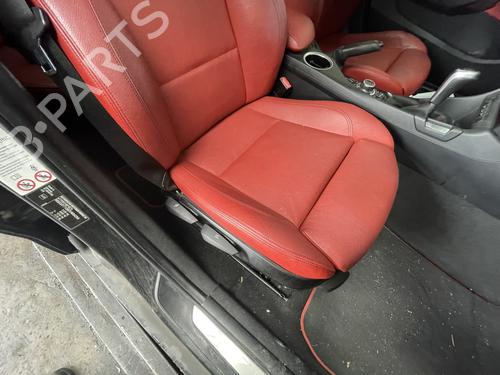 Used Right front seat Right front seat BMW X1 (E84) xDrive 18 d (143 hp) 29838440 29838440