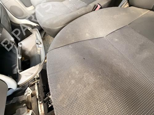 Left front seat PEUGEOT BOXER Van 2.2 HDi 100 | BP38453762C15 - Image 4