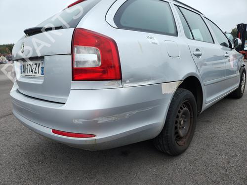 Left headlight SKODA OCTAVIA II Combi (1Z5) 1.9 TDI | BP32440575C28 - Image 19