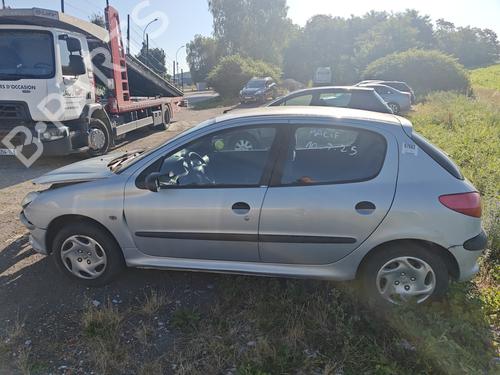 Brukte deler til PEUGEOT 206 Hatchback (2A/C) 1.9 D (69 hp) 4351286