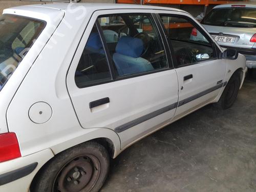 Højre forlygte PEUGEOT 106 II (1A_, 1C_) 1.1 i | BP26000960C29 