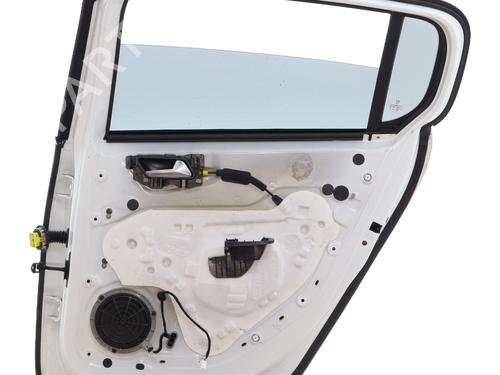 Right rear door PEUGEOT 308 II (LB_, LP_, LW_, LH_, L3_) 1.5 BlueHDI 100 | BP25587864C5