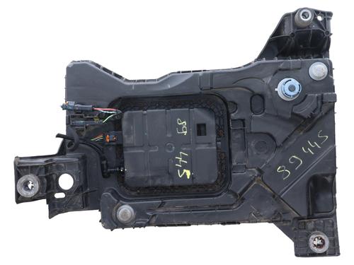 AdBlue-tank AdBlue-tank PEUGEOT 308 II (LB_, LP_, LW_, LH_, L3_) 1.6 BlueHDi 120 (120 hp) 33968358 33968358