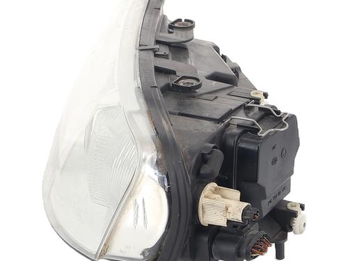 Left headlight SKODA SUPERB I (3U4) 1.9 TDI | BP26738205C28 