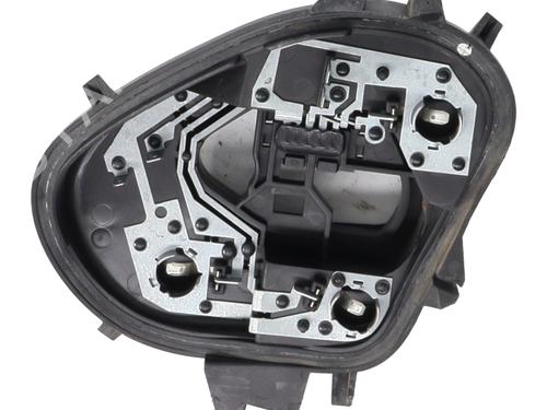 Used Lamp holder PEUGEOT 208 I (CA_, CC_) 1.6 BlueHDi 100 (100 hp) 22071873