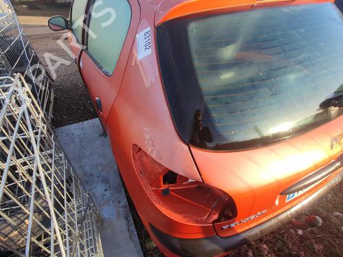 Feu de brouillard arrière PEUGEOT 206 Hatchback (2A/C) 1.9 D | BP18183465C37 