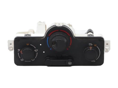 AC Styreenhet / Manøvreringsenhet RENAULT CLIO III (BR0/1, CR0/1) 1.5 dCi (C/BR0G, C/BR1G) (68 hp) 21062575