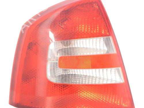 Used Left taillight SKODA OCTAVIA II (1Z3) 2.0 TDI (136 hp) 31016650