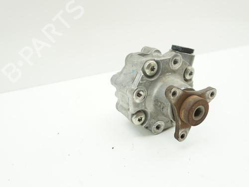 Used Steering pump Steering pump RENAULT MASTER III Van (FV) 2.3 dCi 125 FWD (FV0C, FV0D, FV0G, FV0H, FV0J, FV0K,... (125 hp) 18181428 18181428